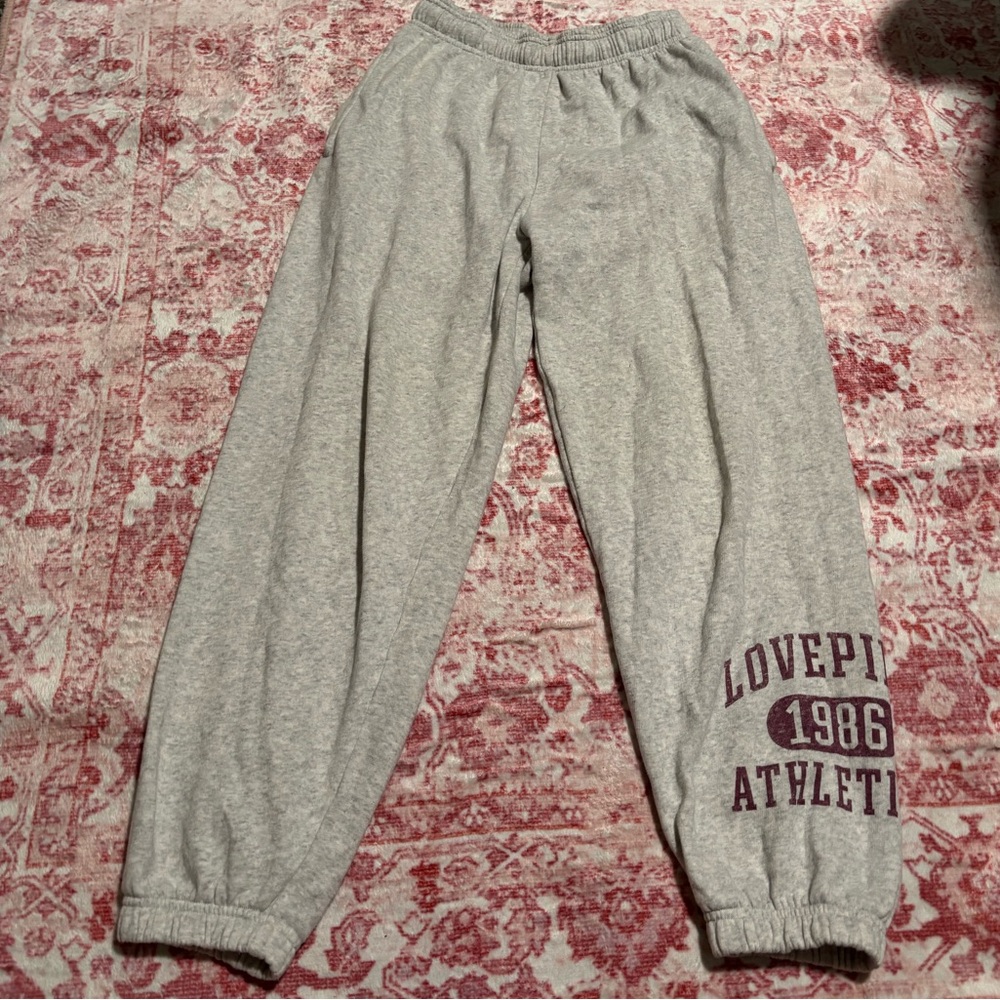 PINK Victoria's Secret Gray Sweatpants Size Small